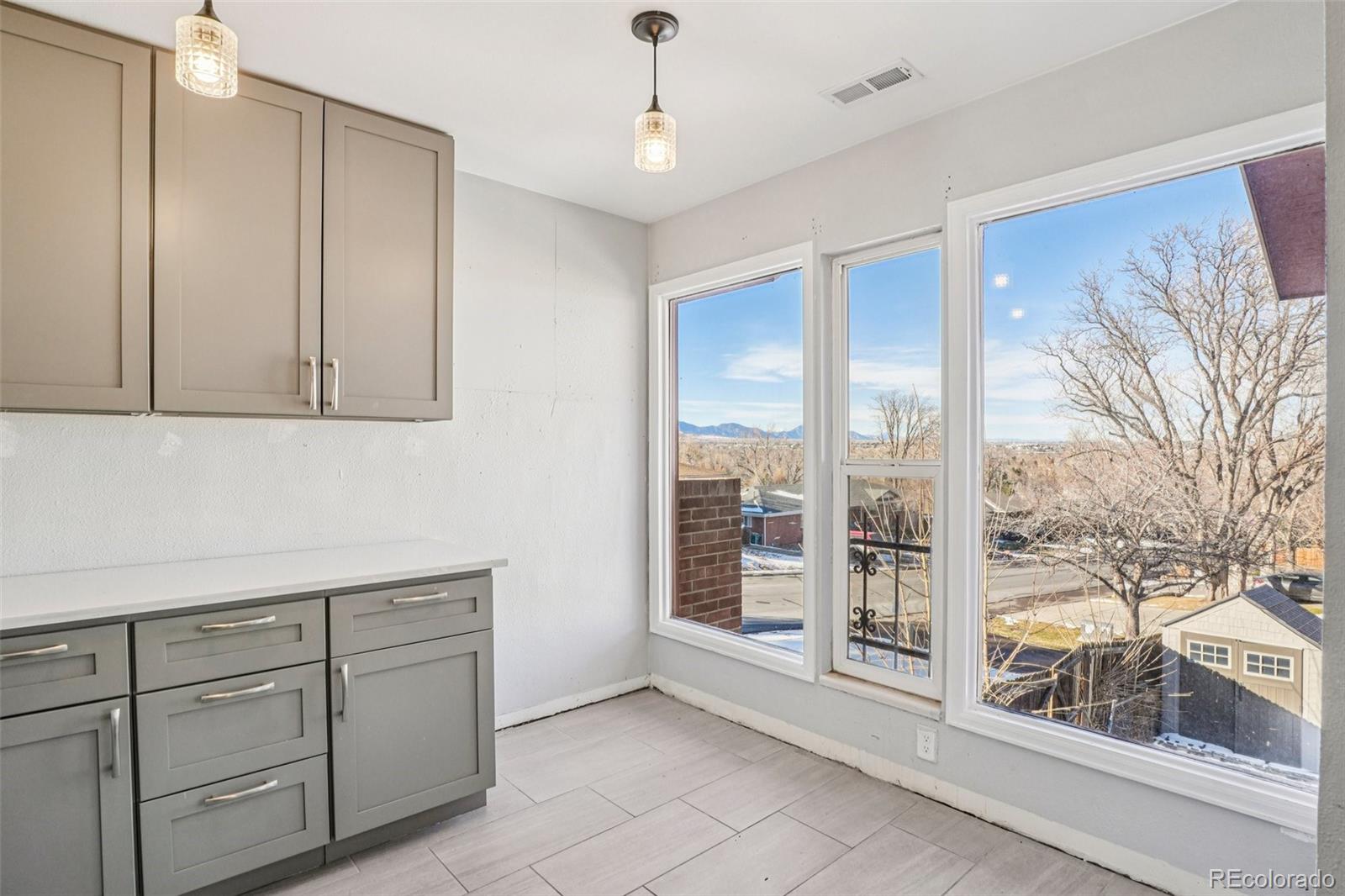 MLS Image #17 for 10095 w 35th avenue,wheat ridge, Colorado