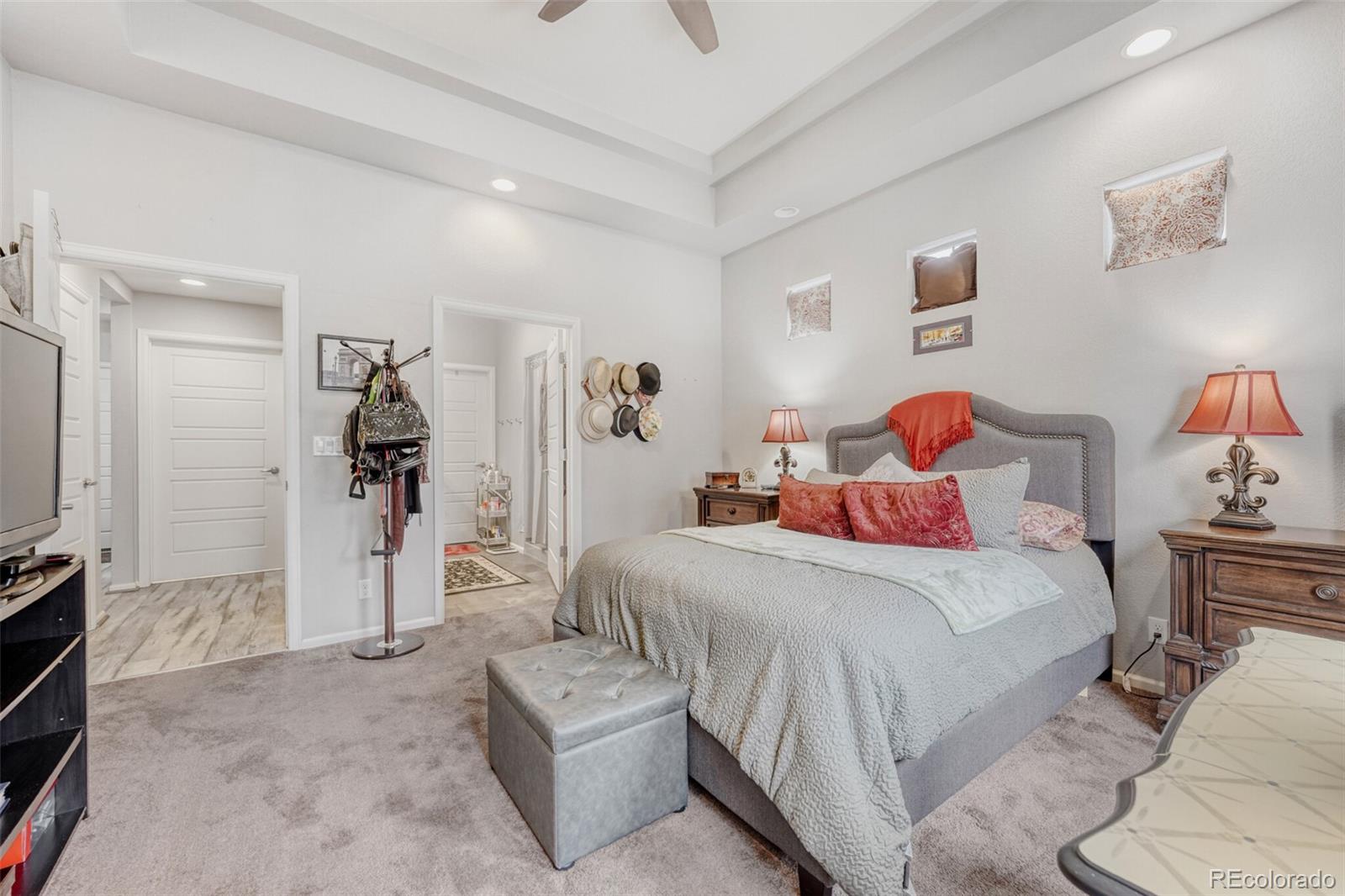 MLS Image #38 for 5519  genoa street,denver, Colorado