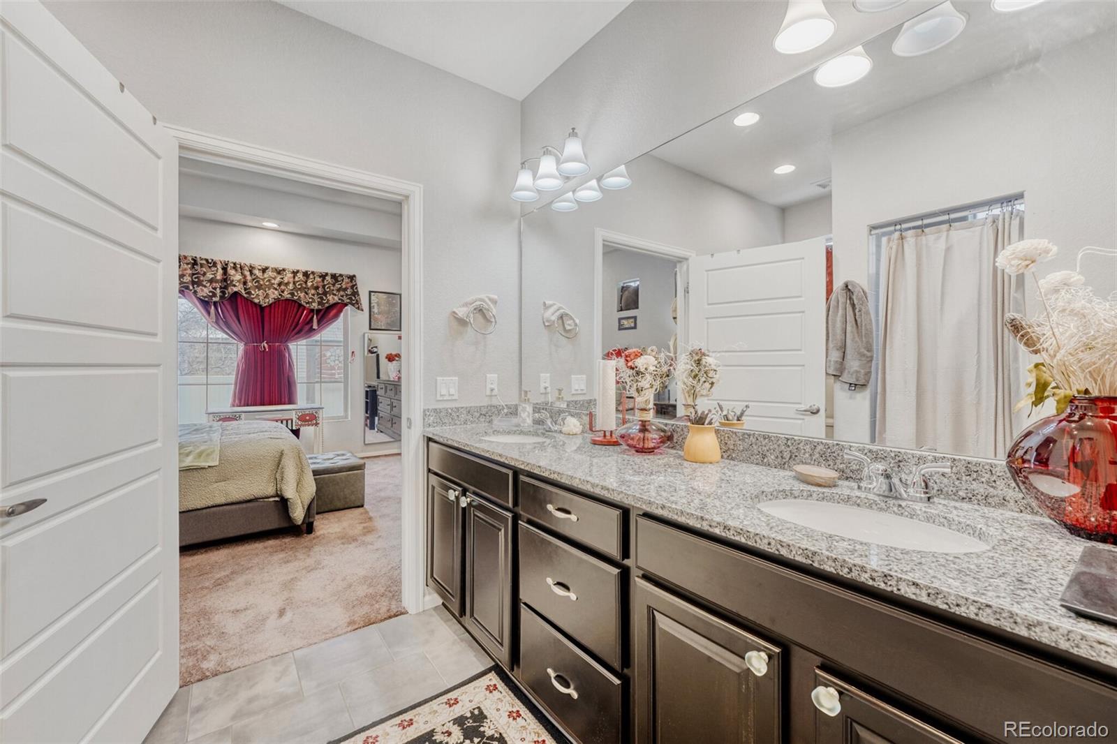 MLS Image #41 for 5519  genoa street,denver, Colorado