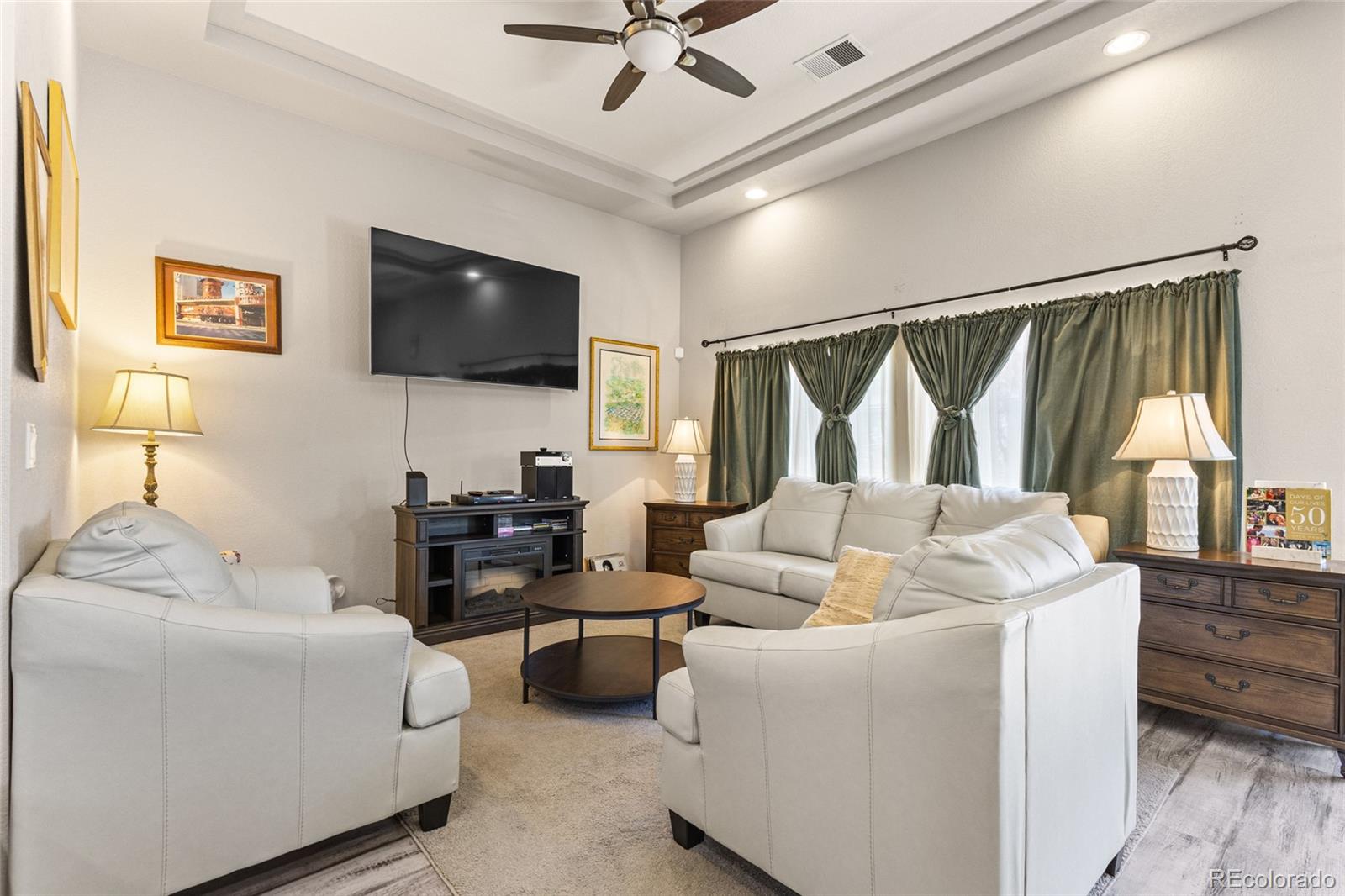 MLS Image #6 for 5519  genoa street,denver, Colorado