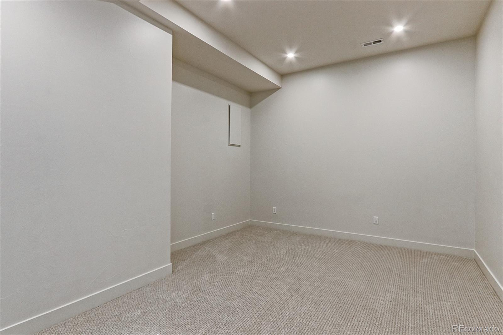 MLS Image #38 for 3510  wyandot street,denver, Colorado