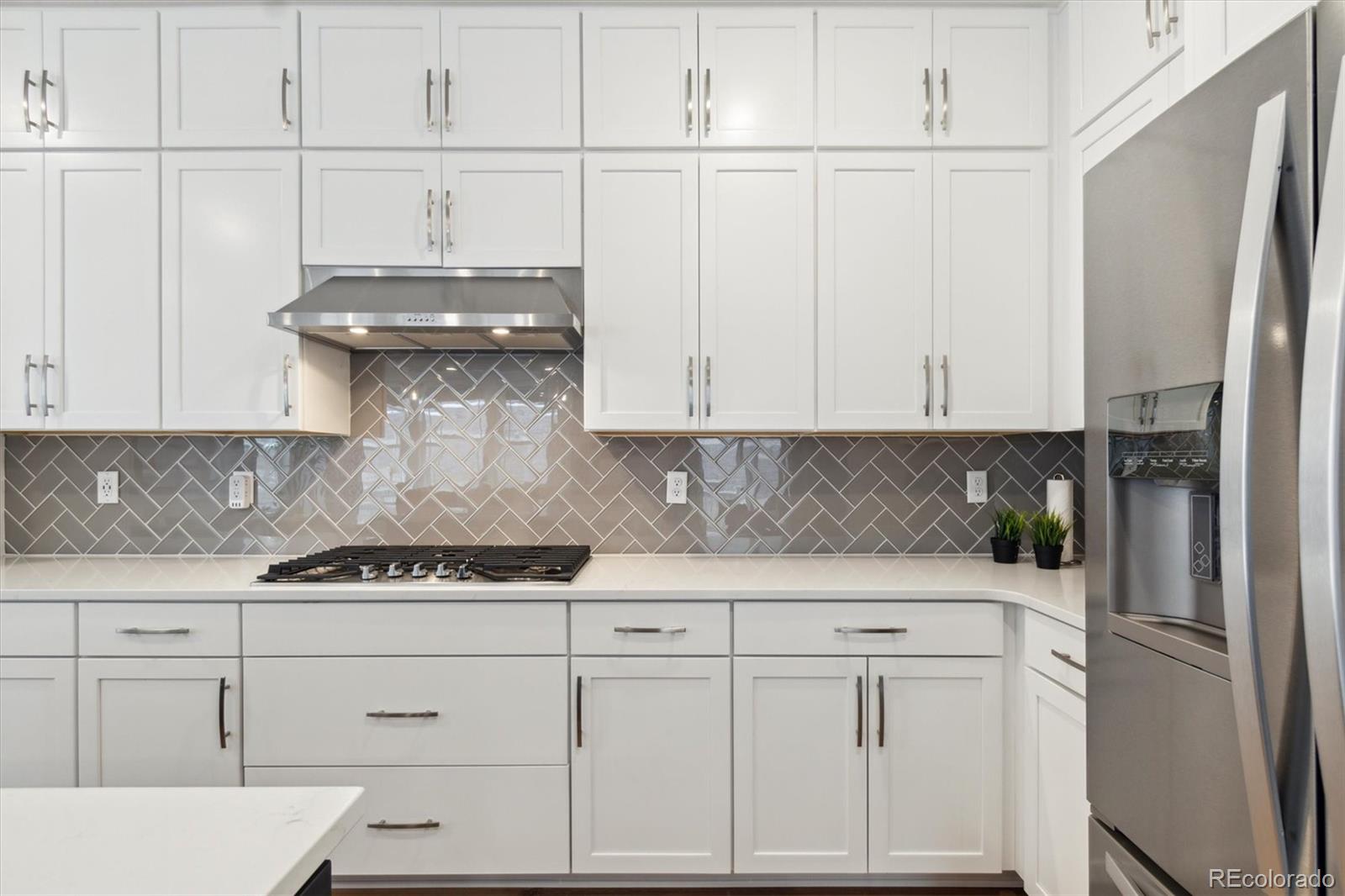 MLS Image #14 for 17214 w 94th avenue,arvada, Colorado