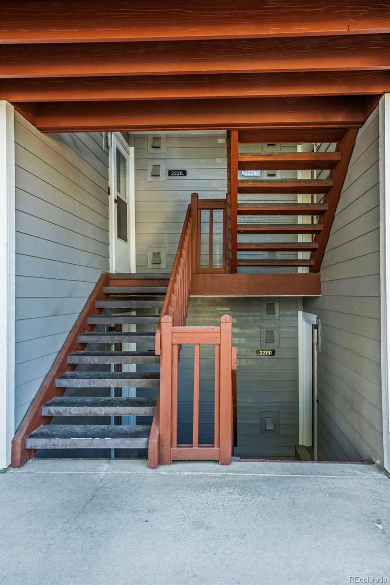 MLS Image #2 for 17672 e loyola drive,aurora, Colorado