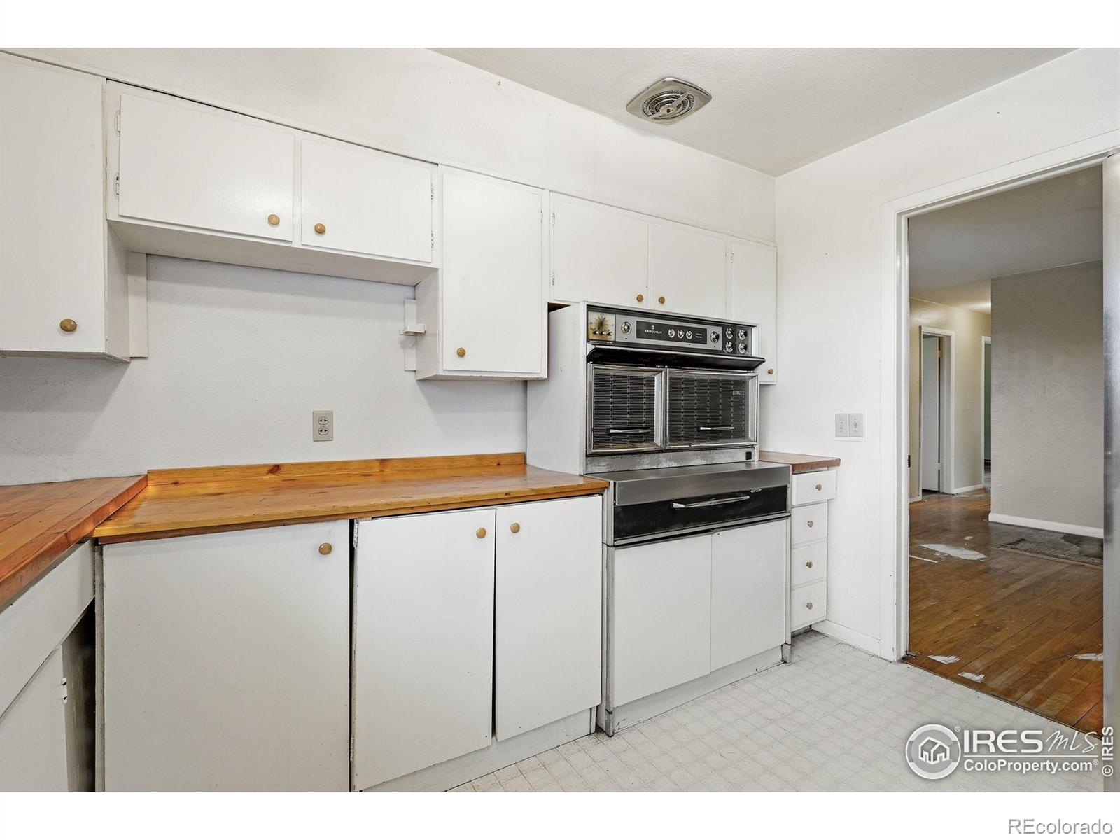 MLS Image #11 for 4595  moorhead avenue,boulder, Colorado