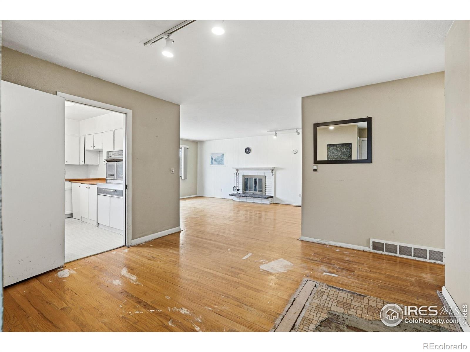 MLS Image #5 for 4595  moorhead avenue,boulder, Colorado