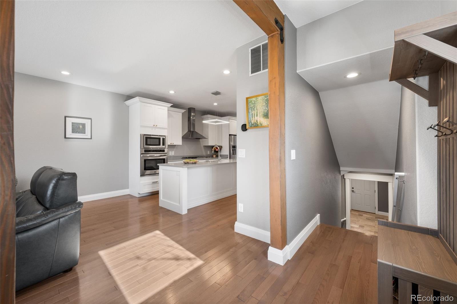 MLS Image #4 for 3062 s elati street,englewood, Colorado