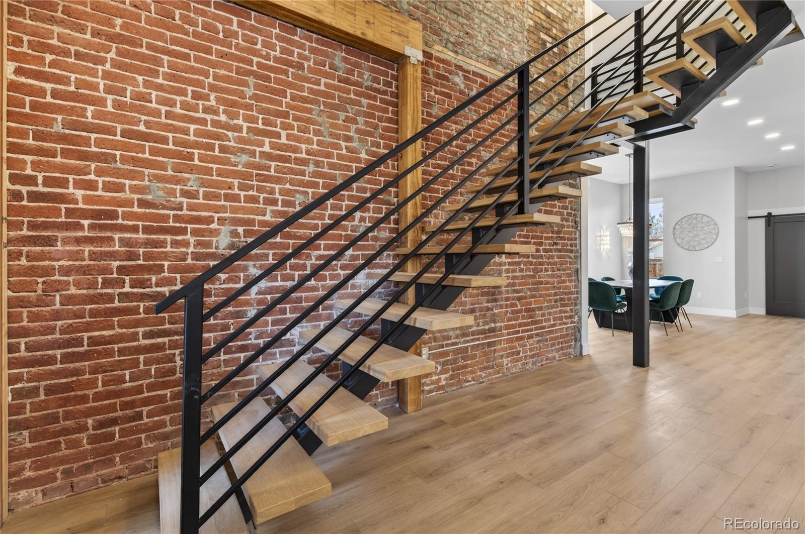 MLS Image #17 for 926  lipan street,denver, Colorado