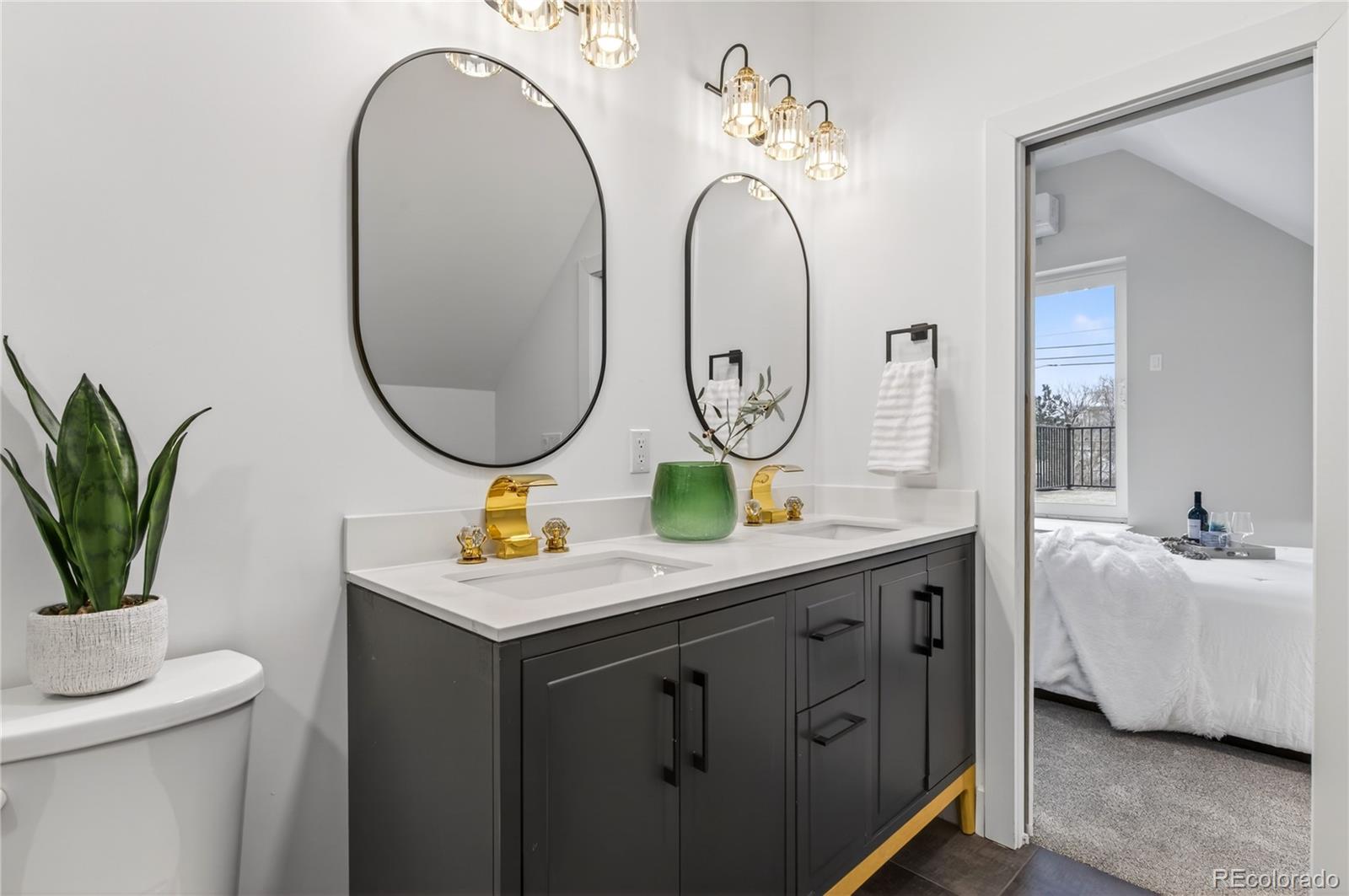 MLS Image #25 for 926  lipan street,denver, Colorado