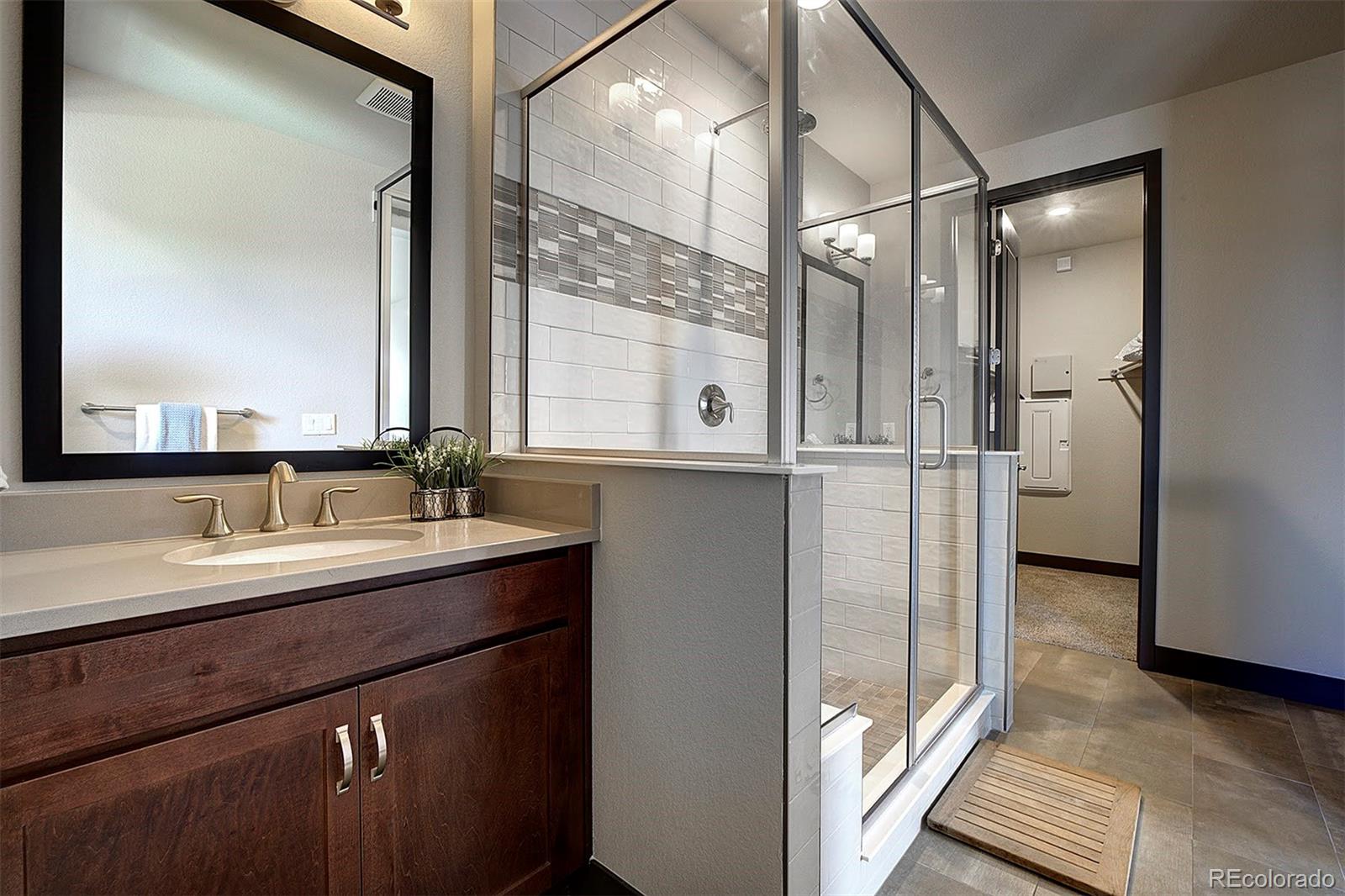 MLS Image #24 for 5920 n perth street,aurora, Colorado