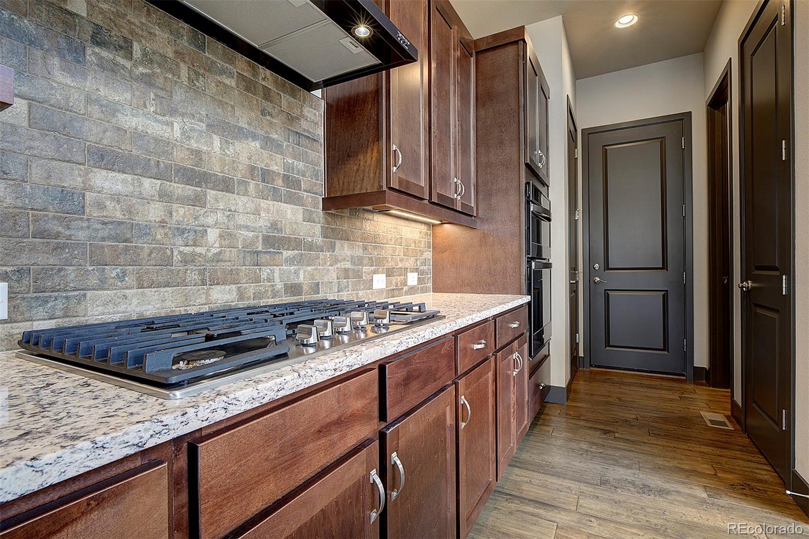 MLS Image #8 for 5920 n perth street,aurora, Colorado