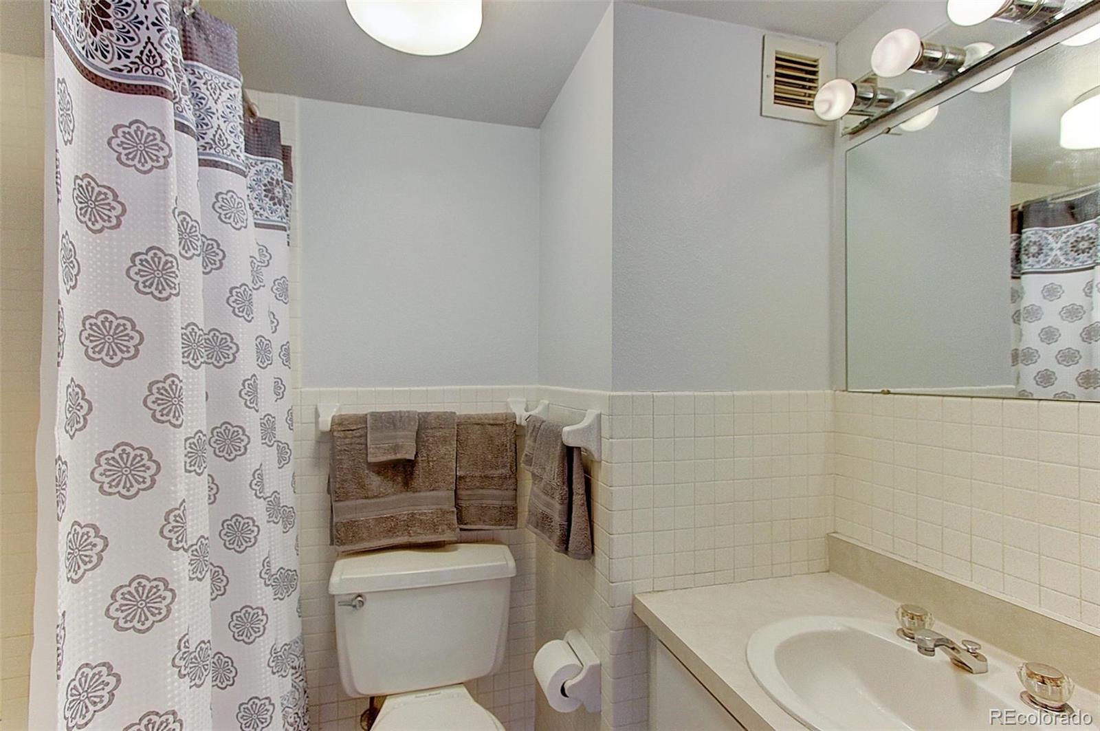 MLS Image #9 for 1020  15th street,denver, Colorado