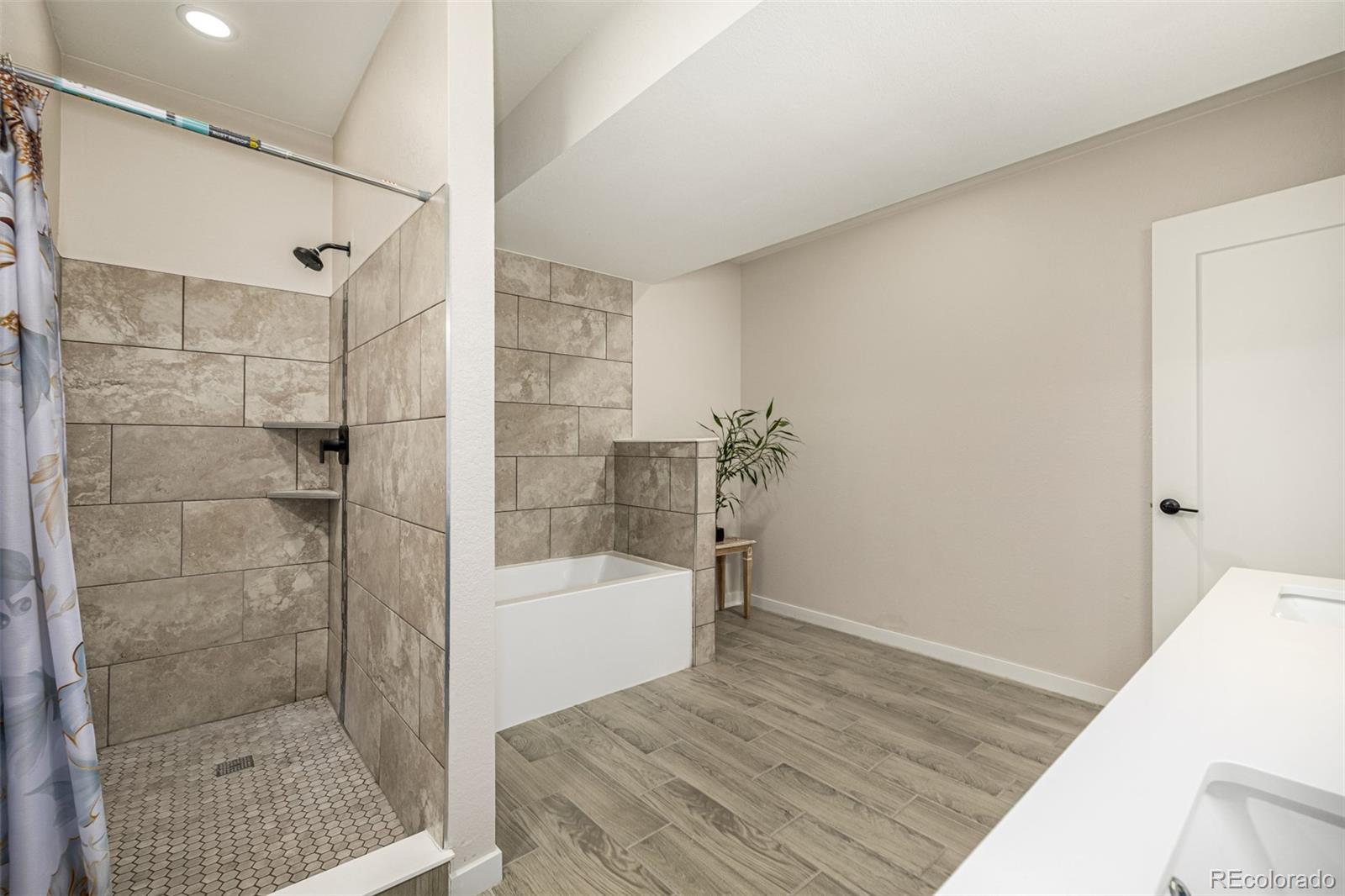MLS Image #42 for 9227  salida street,commerce city, Colorado