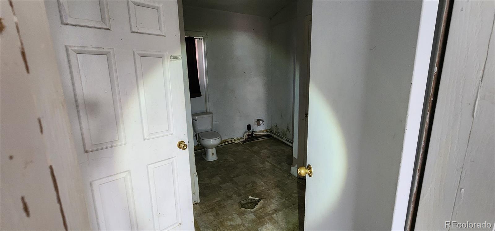 MLS Image #5 for 1017  smithland avenue,la junta, Colorado