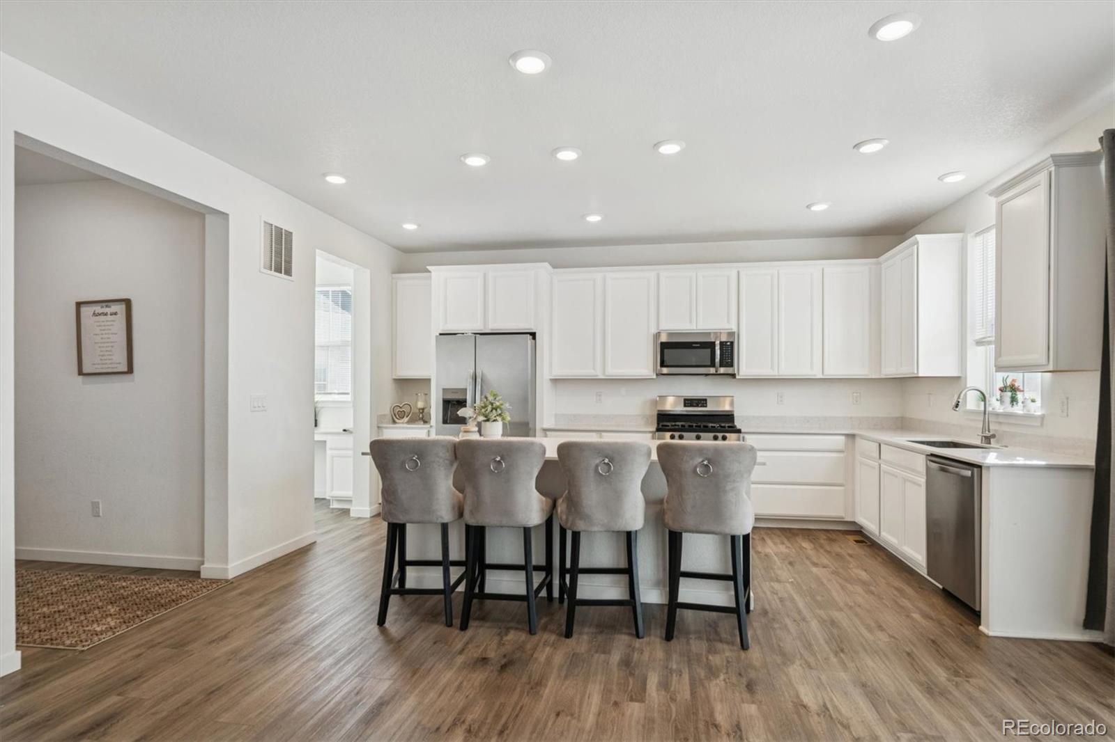 MLS Image #4 for 10203  ursula court,commerce city, Colorado