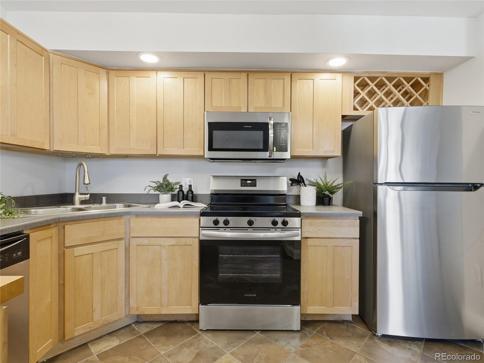 MLS Image #8 for 601 w 11th avenue,denver, Colorado