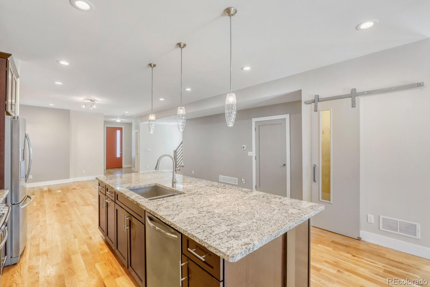 MLS Image #11 for 3433 n gaylord street,denver, Colorado