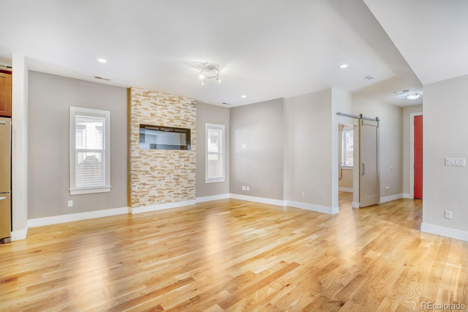 MLS Image #5 for 3433 n gaylord street,denver, Colorado