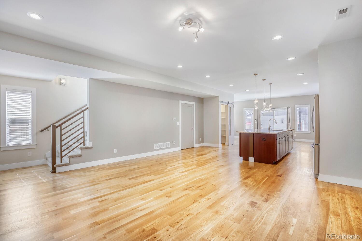 MLS Image #8 for 3433 n gaylord street,denver, Colorado