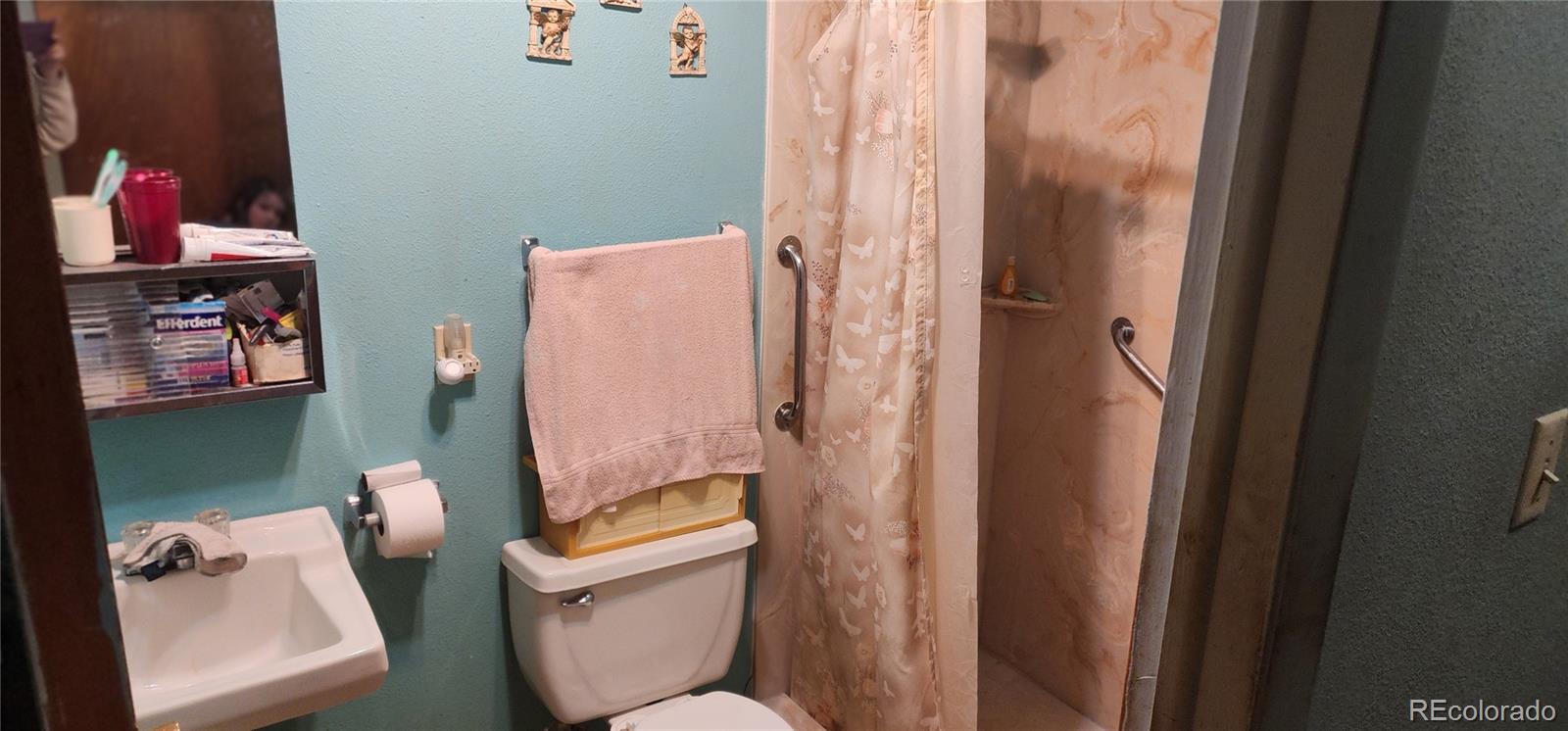 MLS Image #4 for 1504  belleview avenue,la junta, Colorado