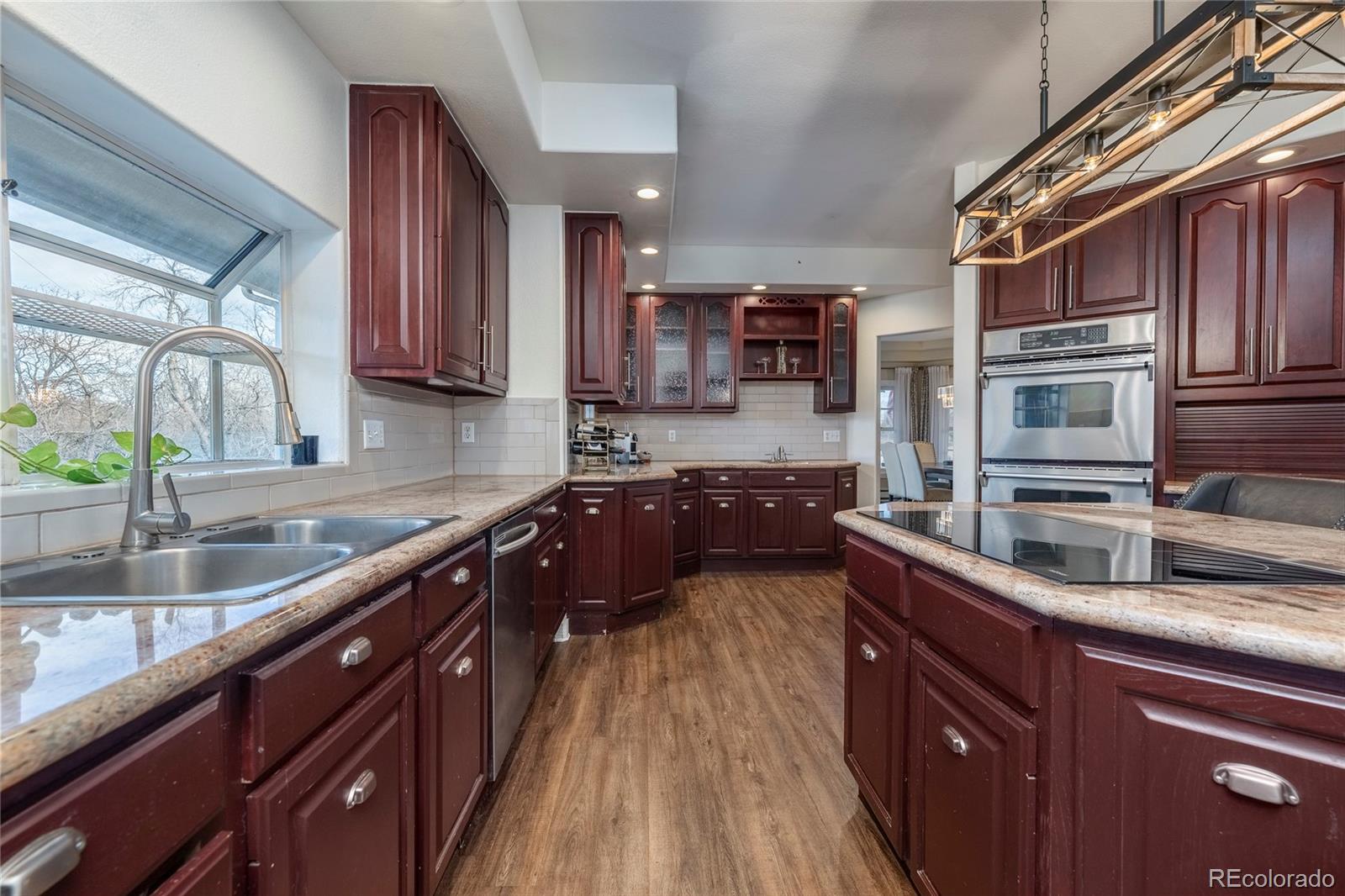MLS Image #10 for 955  independence street,lakewood, Colorado