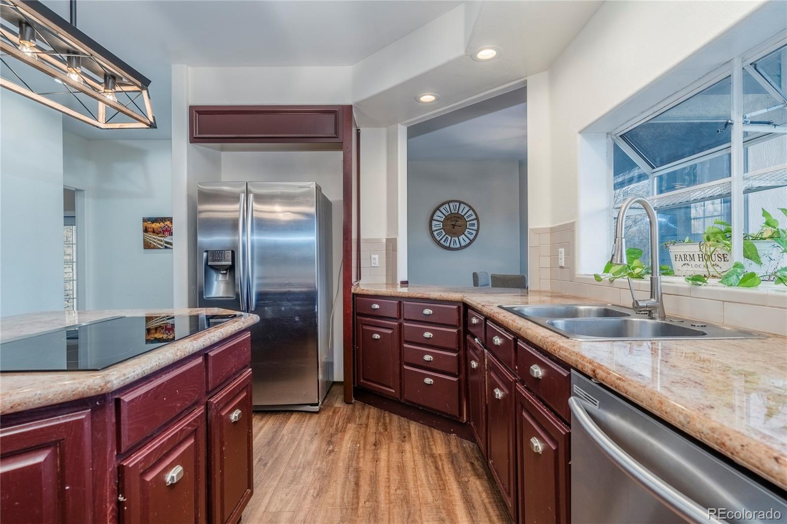 MLS Image #11 for 955  independence street,lakewood, Colorado