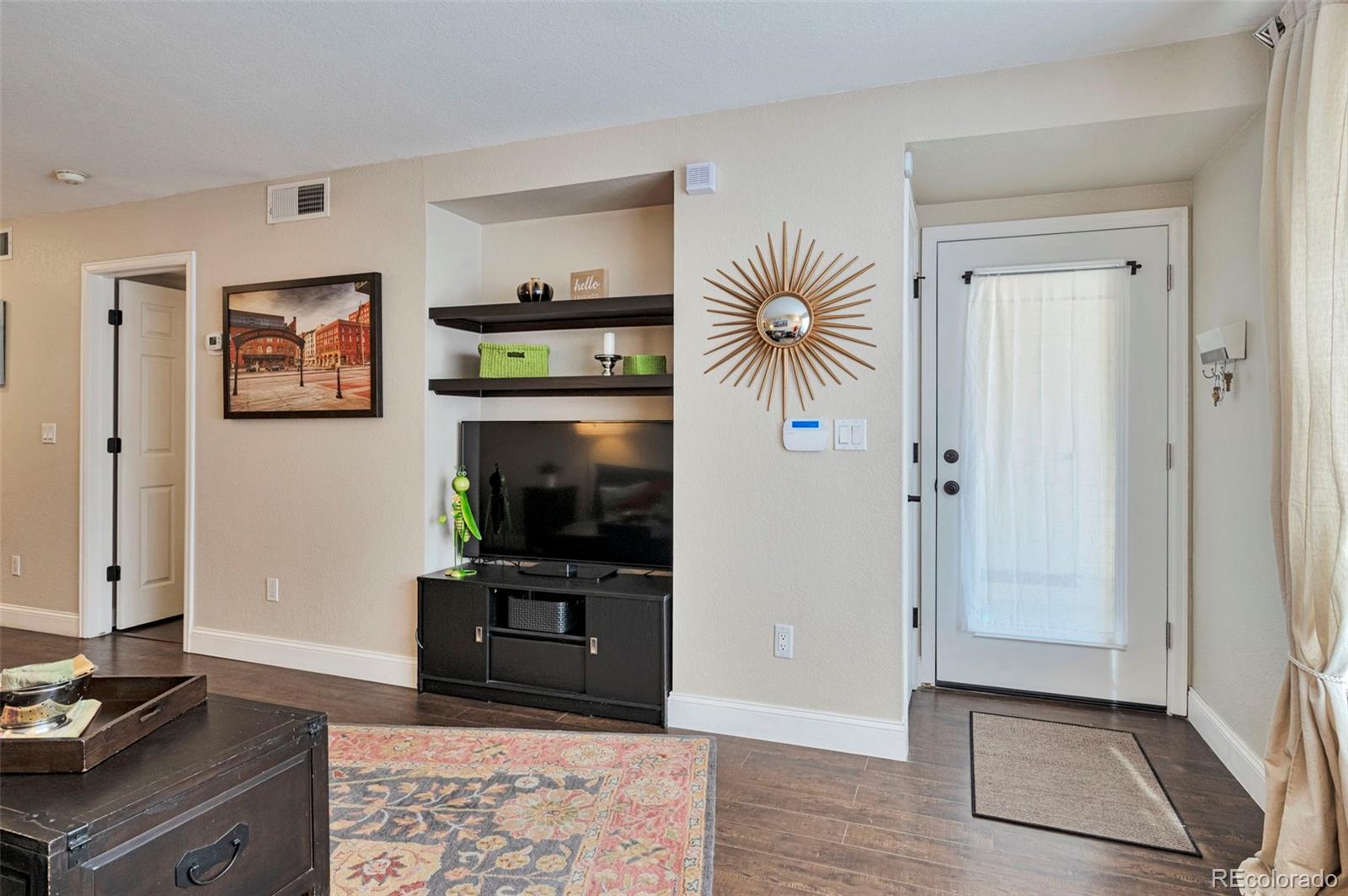 MLS Image #5 for 9170 e arbor circle c,englewood, Colorado