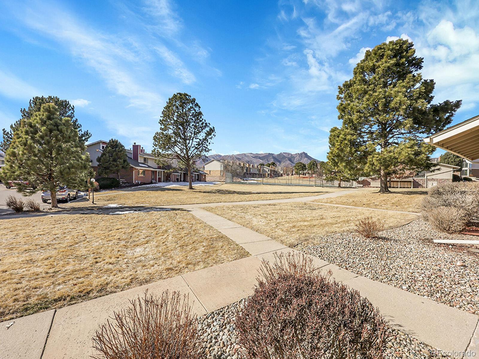 MLS Image #1 for 218 w rockrimmon boulevard,colorado springs, Colorado