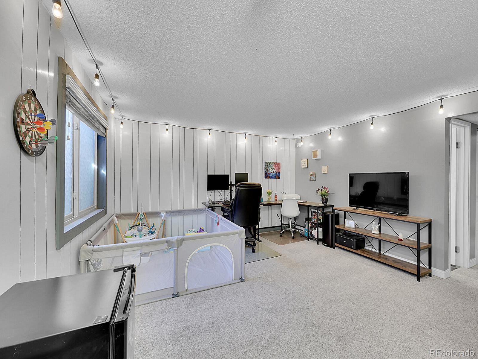 MLS Image #16 for 218 w rockrimmon boulevard,colorado springs, Colorado