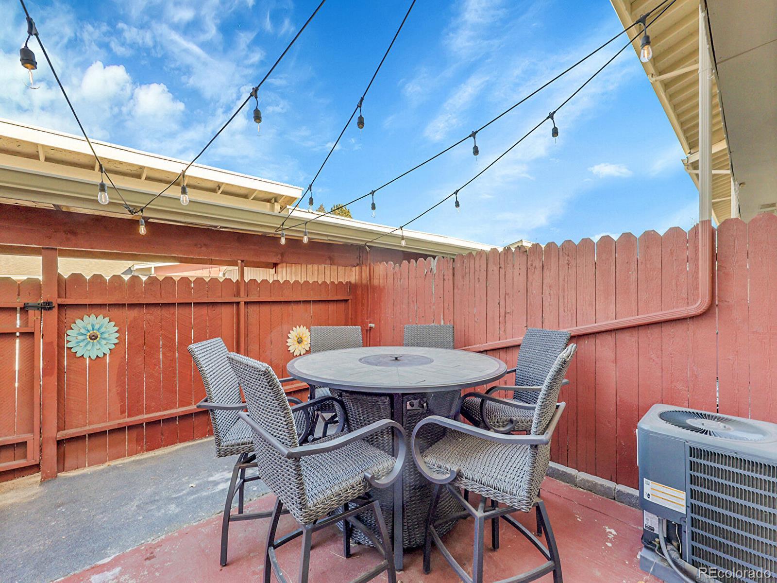 MLS Image #19 for 218 w rockrimmon boulevard,colorado springs, Colorado
