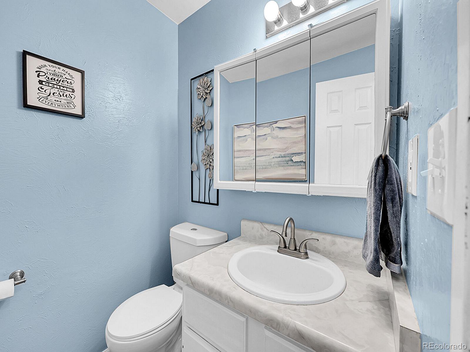 MLS Image #9 for 218 w rockrimmon boulevard,colorado springs, Colorado