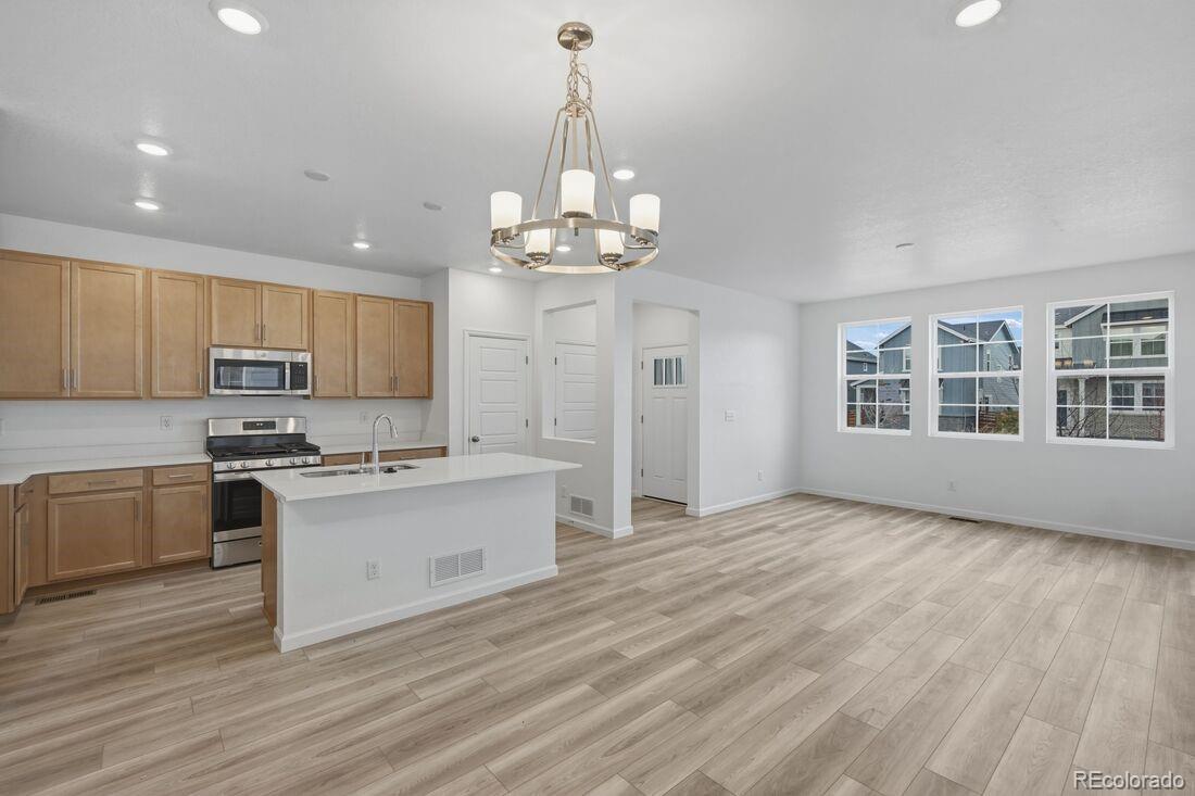 MLS Image #4 for 3293 n coolidge way,aurora, Colorado