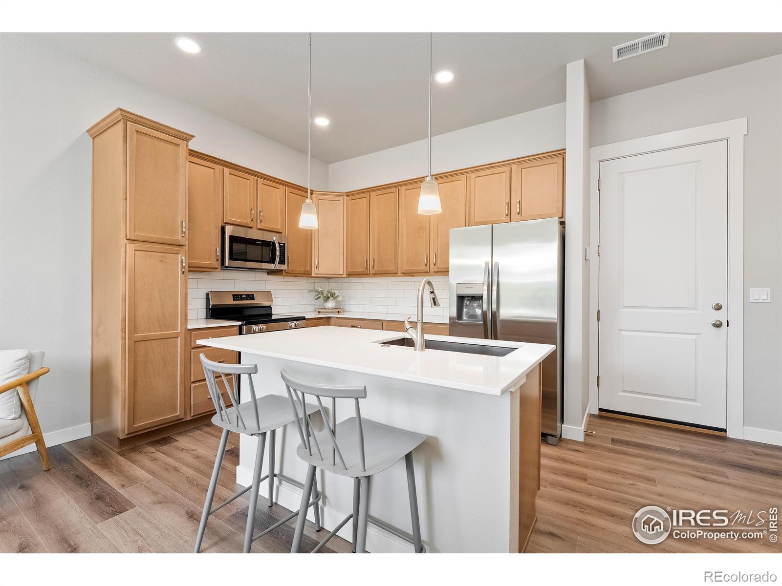 MLS Image #3 for 4109  north park drive,loveland, Colorado
