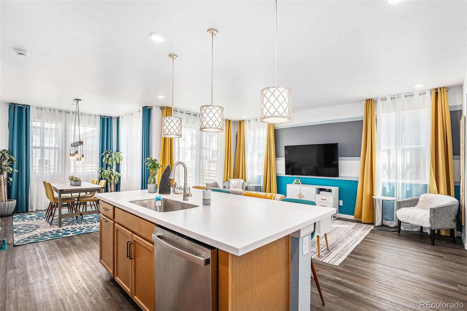 MLS Image #11 for 3522 n buchanan way,aurora, Colorado