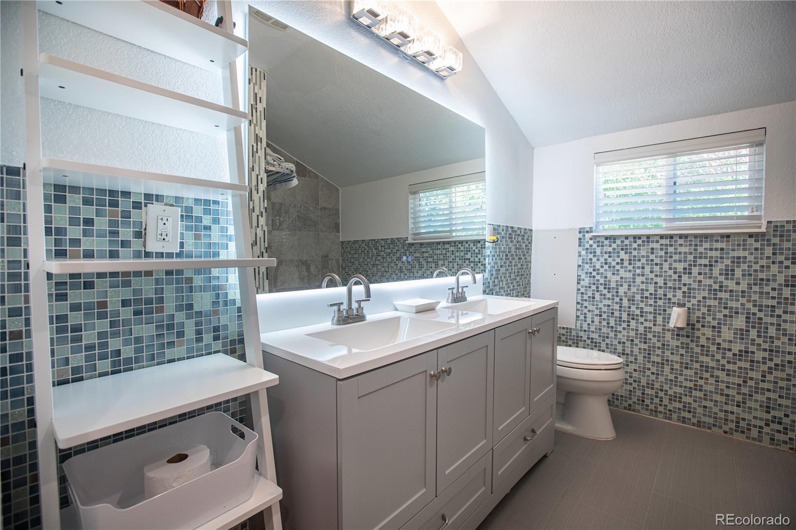 MLS Image #37 for 4960 s lipan drive,englewood, Colorado