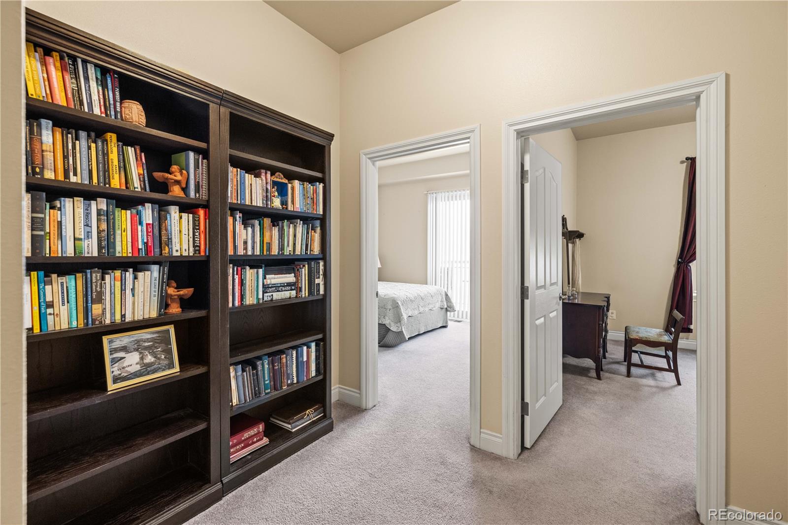 MLS Image #12 for 1700 n emerson street 304,denver, Colorado
