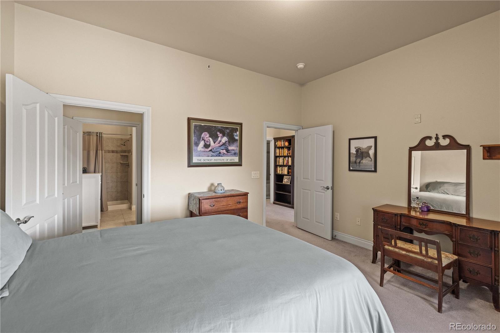 MLS Image #16 for 1700 n emerson street 304,denver, Colorado