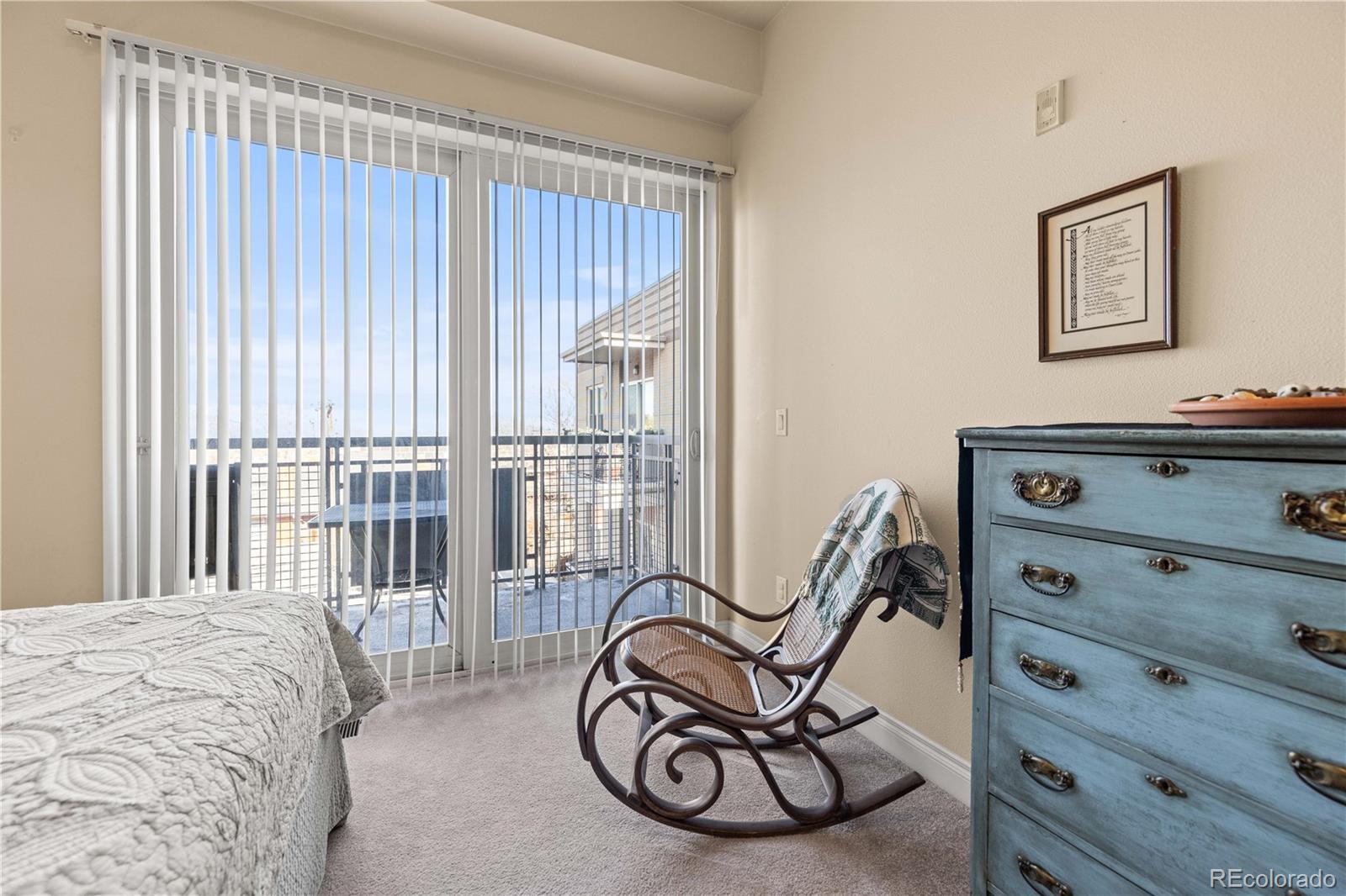 MLS Image #20 for 1700 n emerson street 304,denver, Colorado