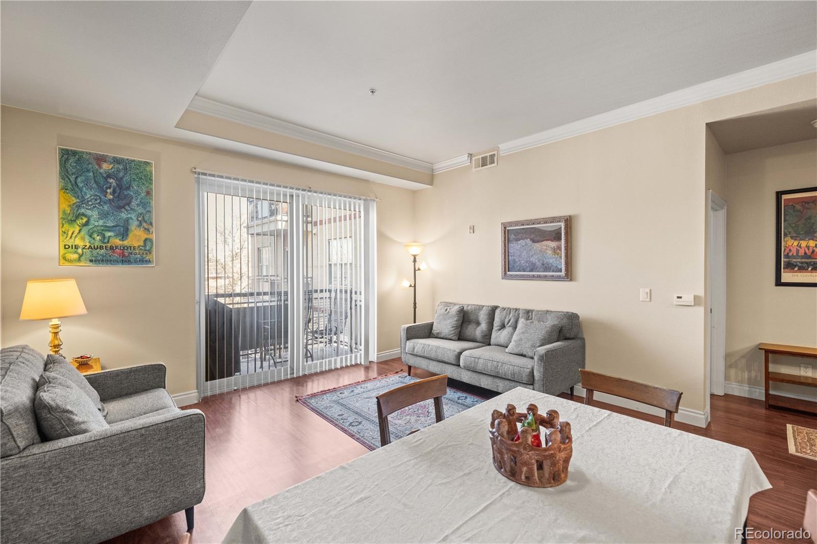 MLS Image #8 for 1700 n emerson street 304,denver, Colorado