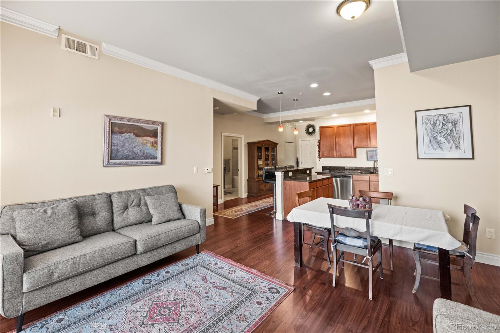 MLS Image #9 for 1700 n emerson street 304,denver, Colorado