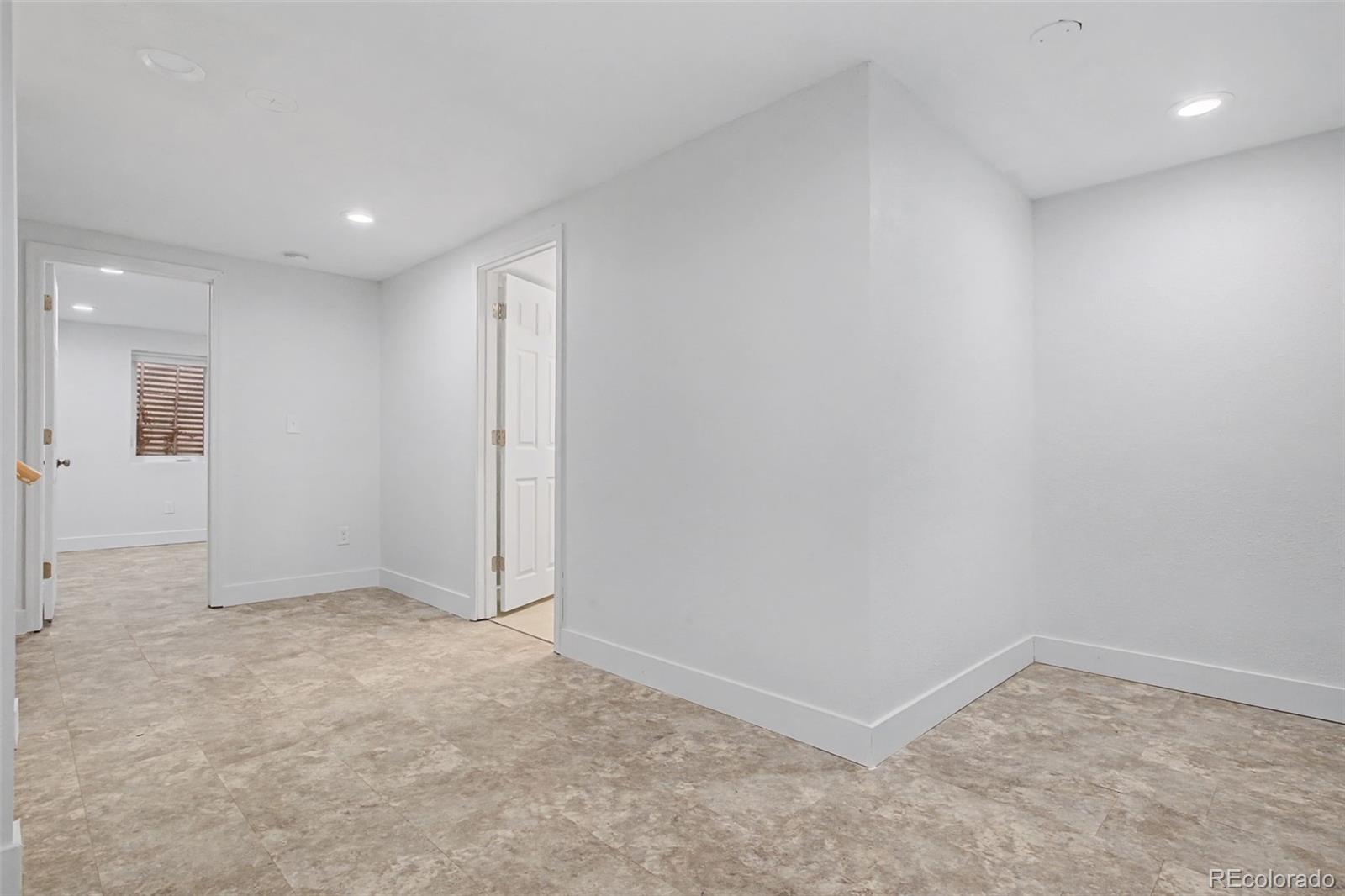 MLS Image #27 for 13743 e marina drive,aurora, Colorado