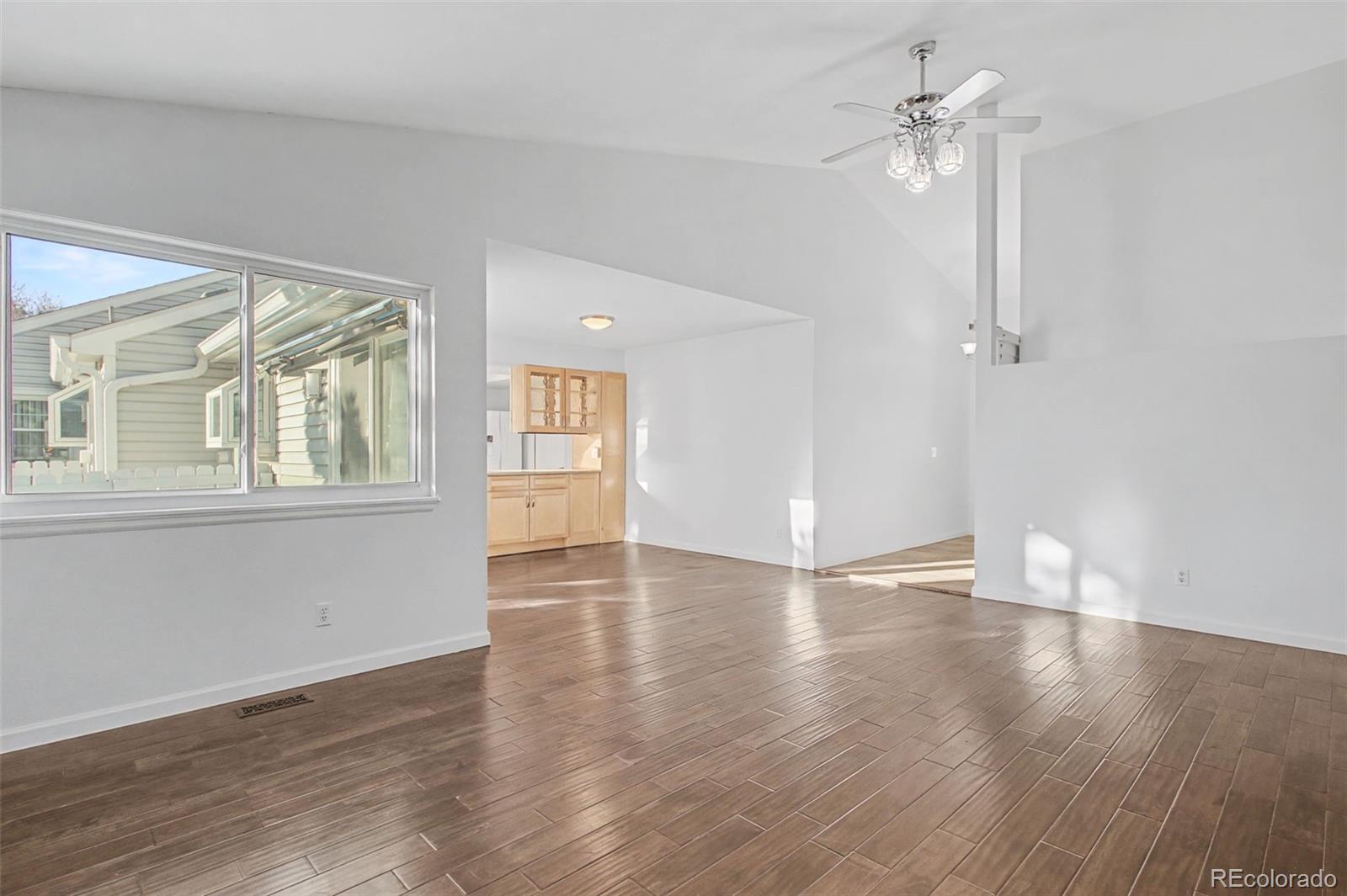 MLS Image #4 for 13743 e marina drive,aurora, Colorado