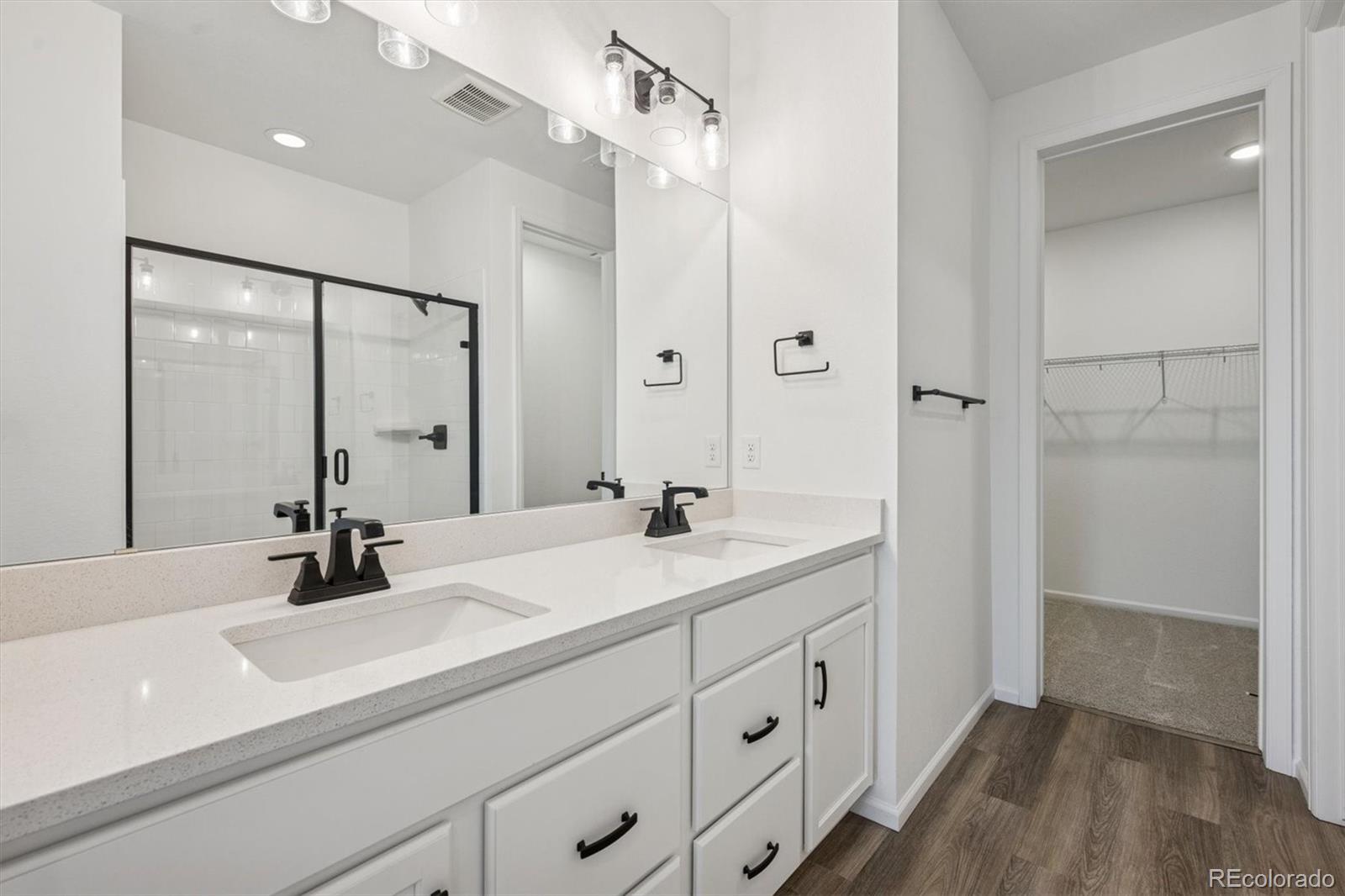 MLS Image #11 for 6552 n malaya street,aurora, Colorado