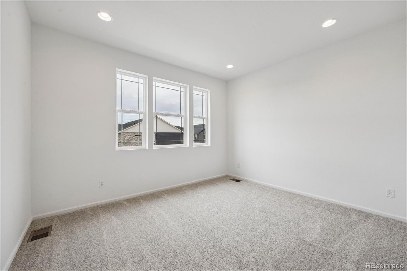 MLS Image #14 for 6552 n malaya street,aurora, Colorado