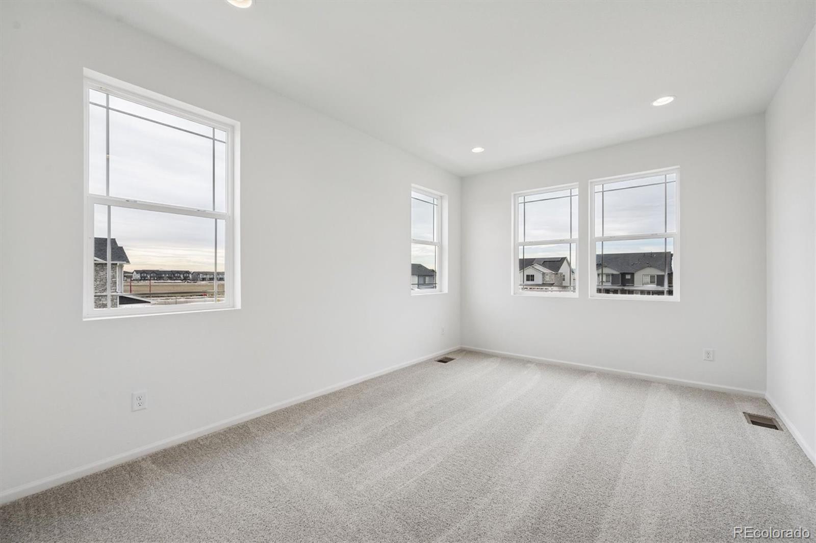 MLS Image #15 for 6552 n malaya street,aurora, Colorado