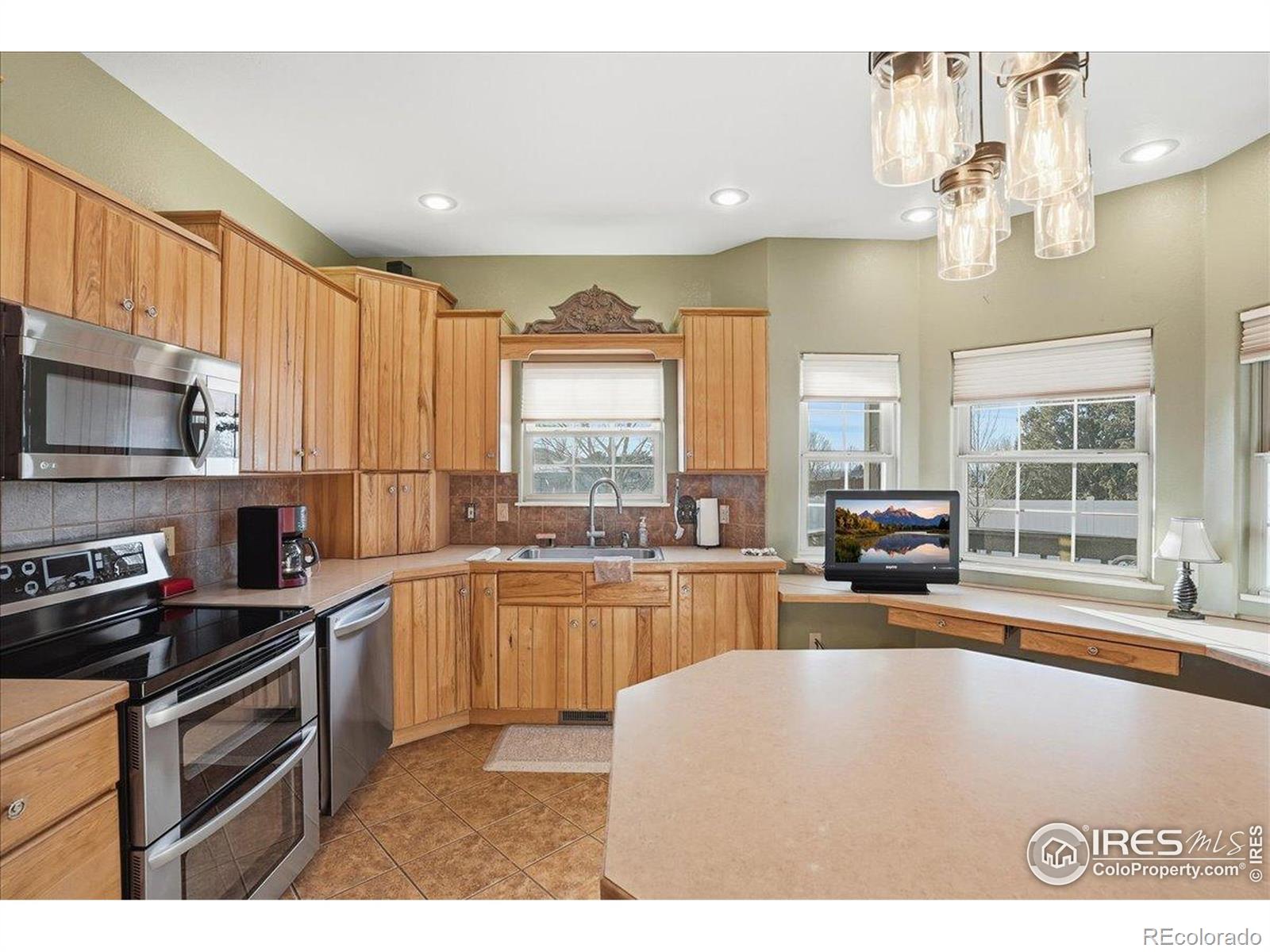 MLS Image #10 for 125  reid road,fort morgan, Colorado