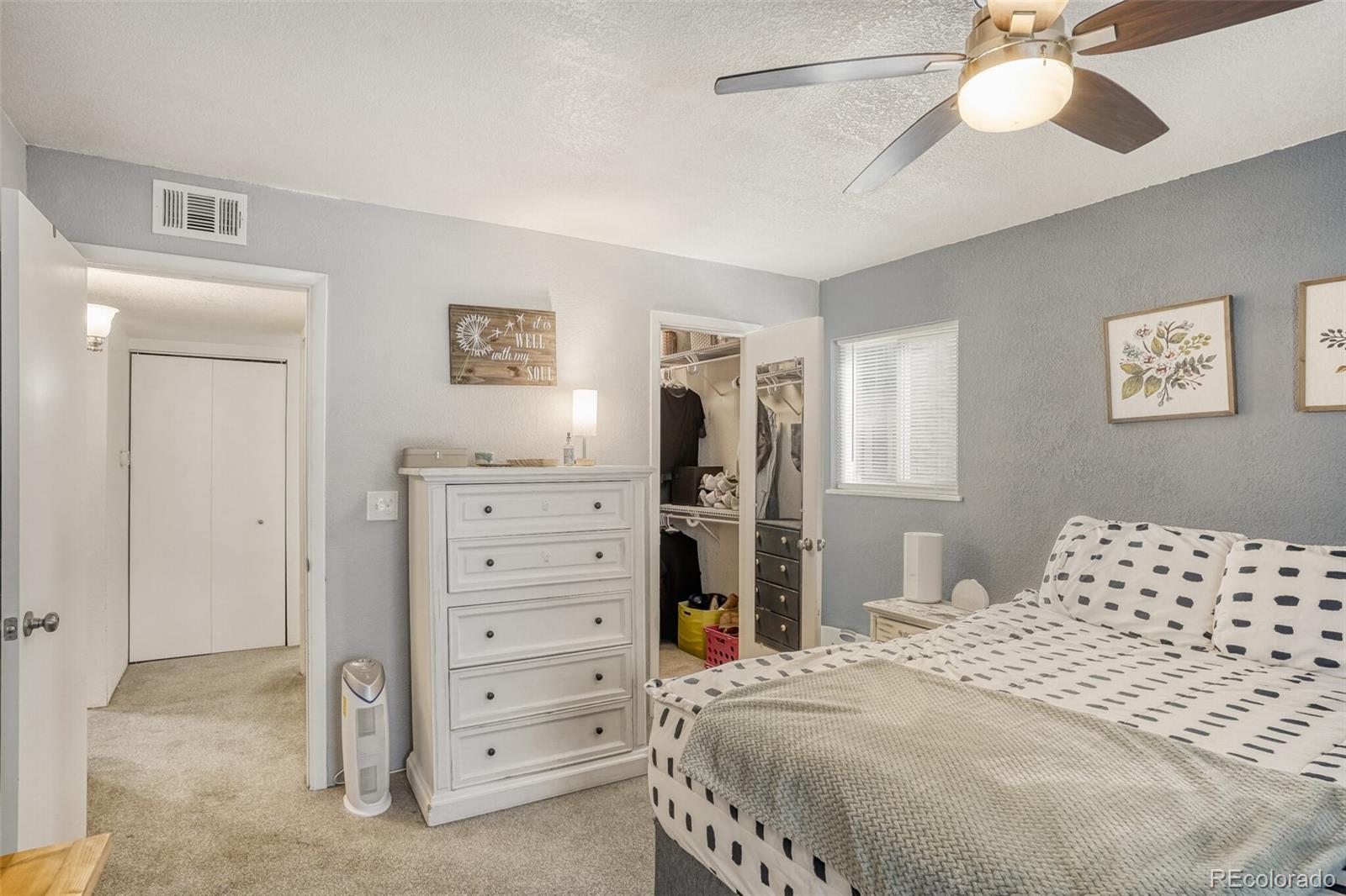 MLS Image #18 for 3460 s eagle street,aurora, Colorado