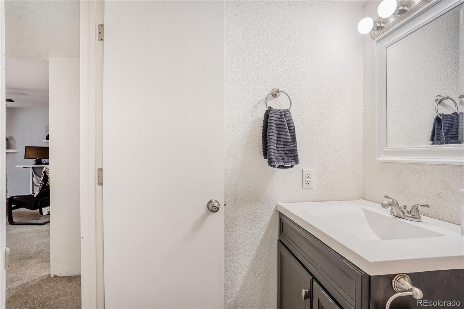 MLS Image #26 for 3460 s eagle street,aurora, Colorado