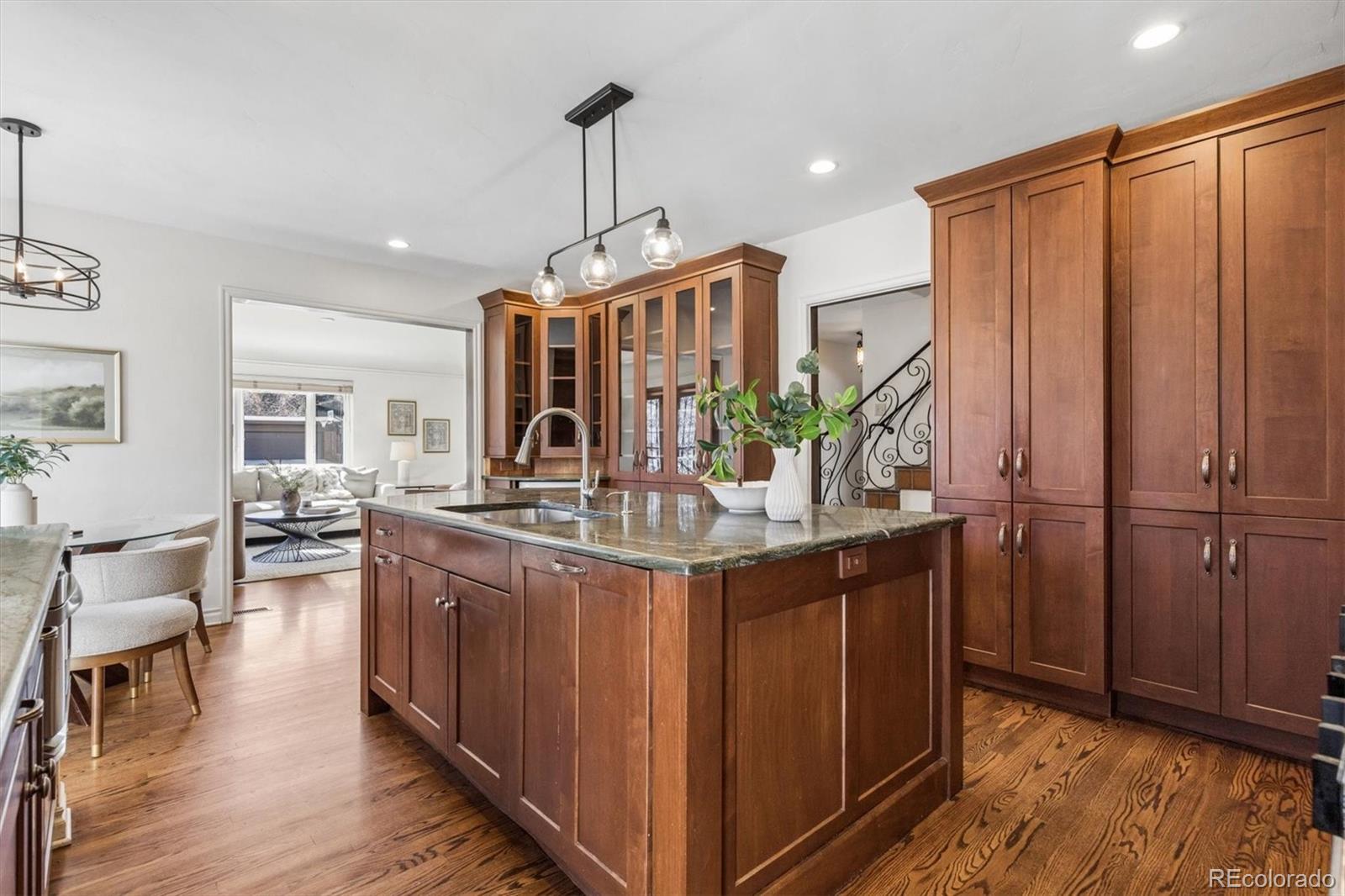MLS Image #24 for 6  ivy lane,denver, Colorado