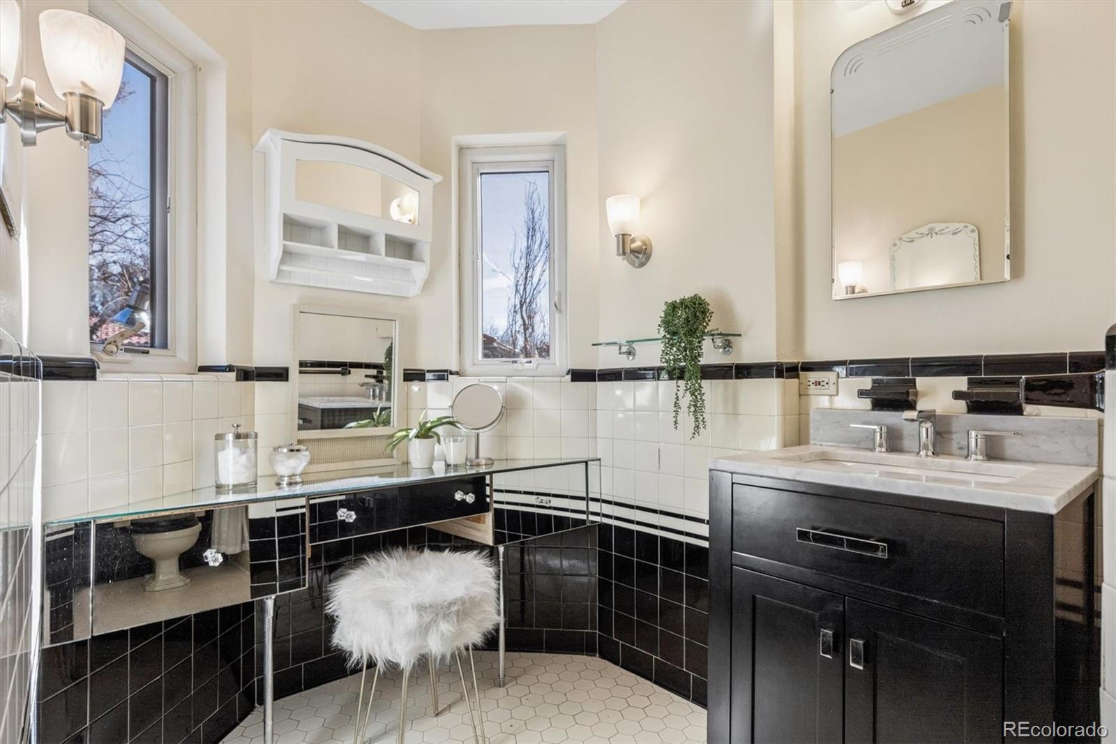 MLS Image #33 for 6  ivy lane,denver, Colorado