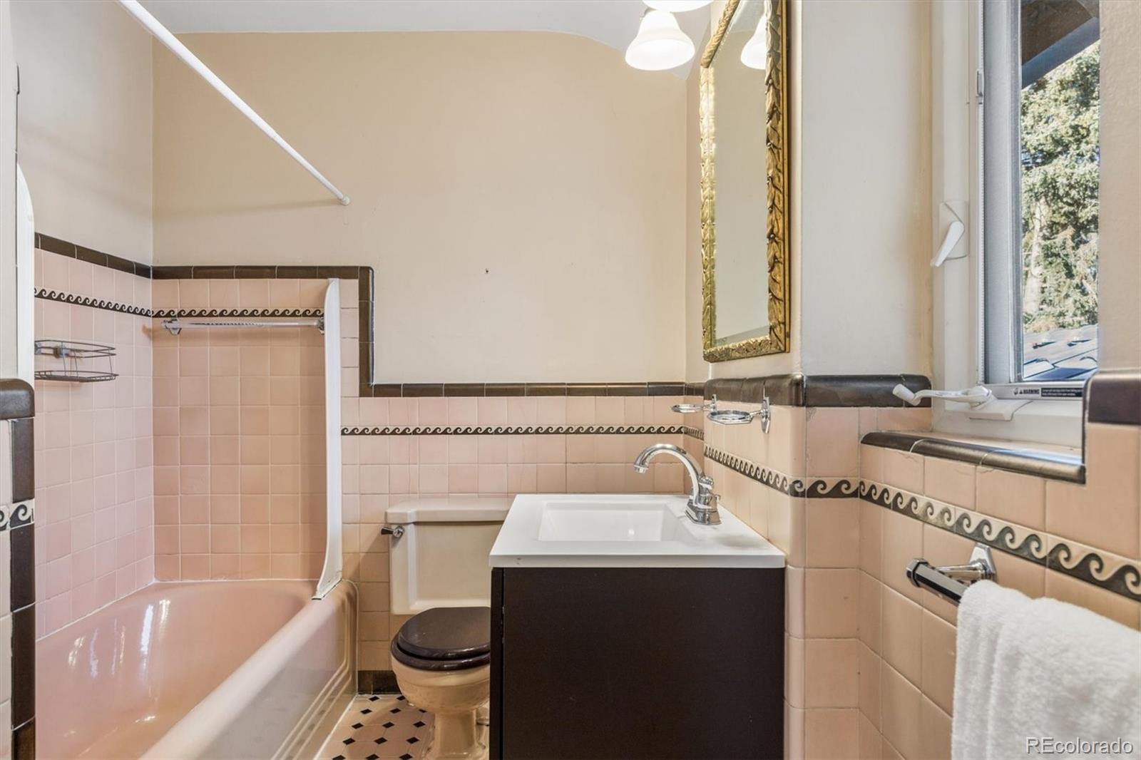 MLS Image #40 for 6  ivy lane,denver, Colorado